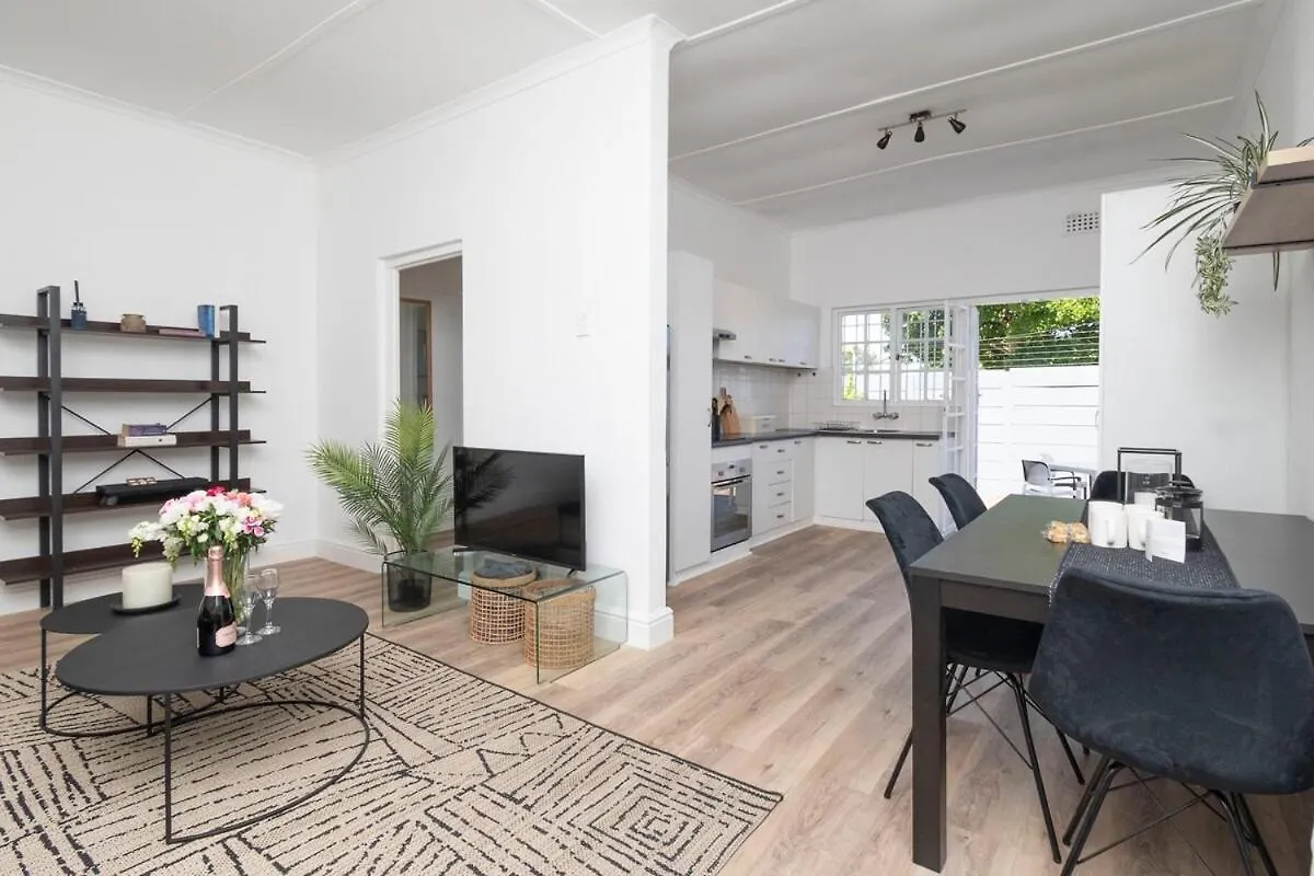 Ferienhaus Two Bedroom House In Claremont Kapstadt
